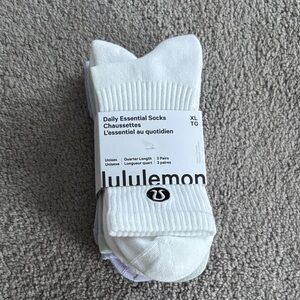 lululemon athletica Classic White Socks - 3 Pack